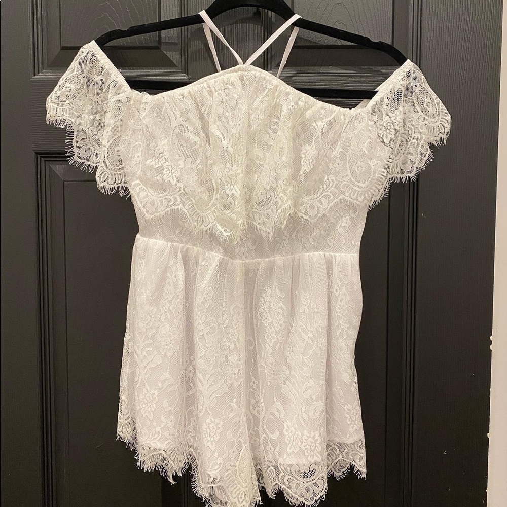 Tobi white lace romper xs/s
